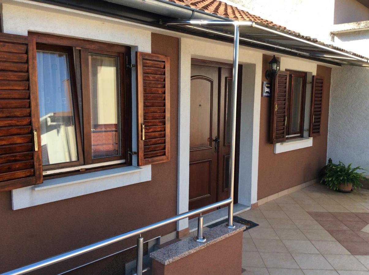 Appartamento Sunce Fiume Esterno foto
