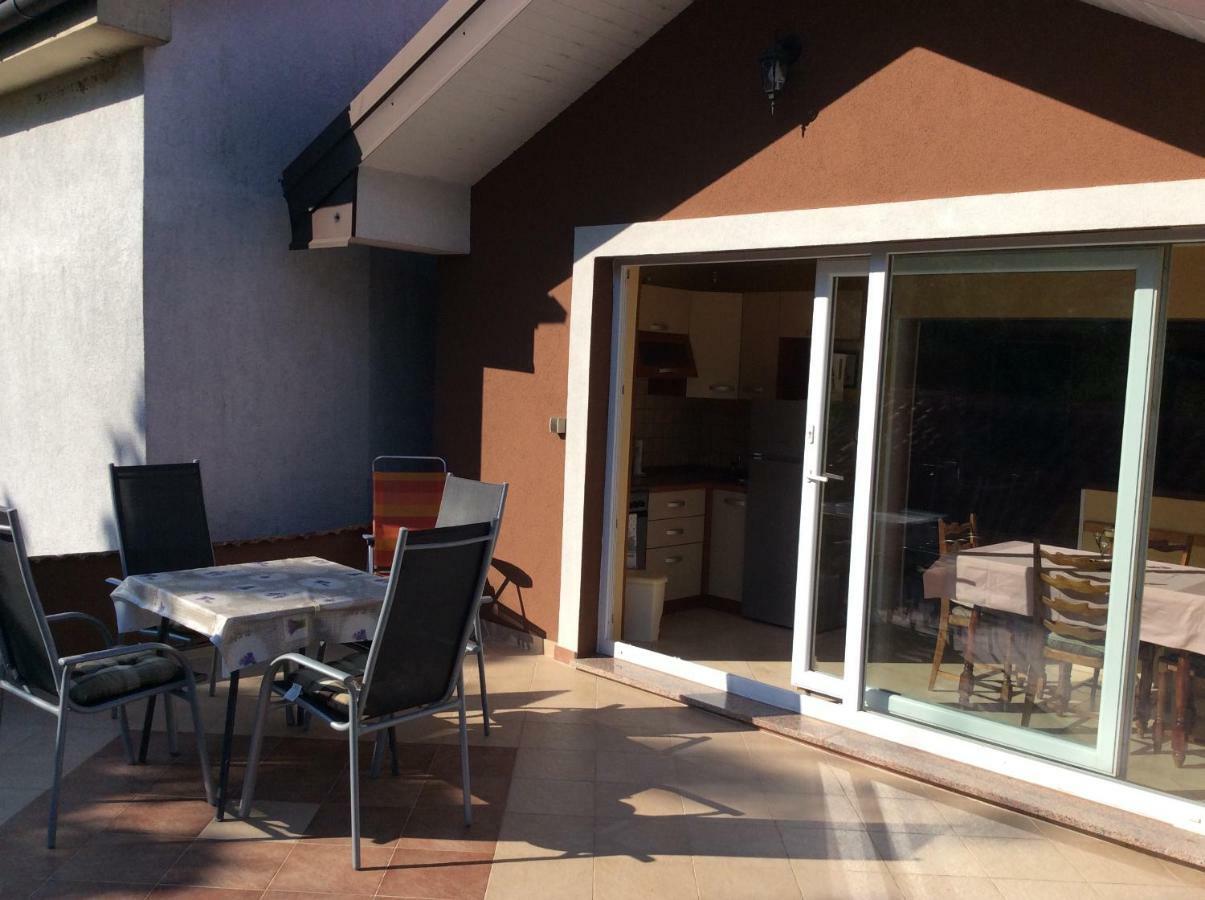Appartamento Sunce Fiume Esterno foto